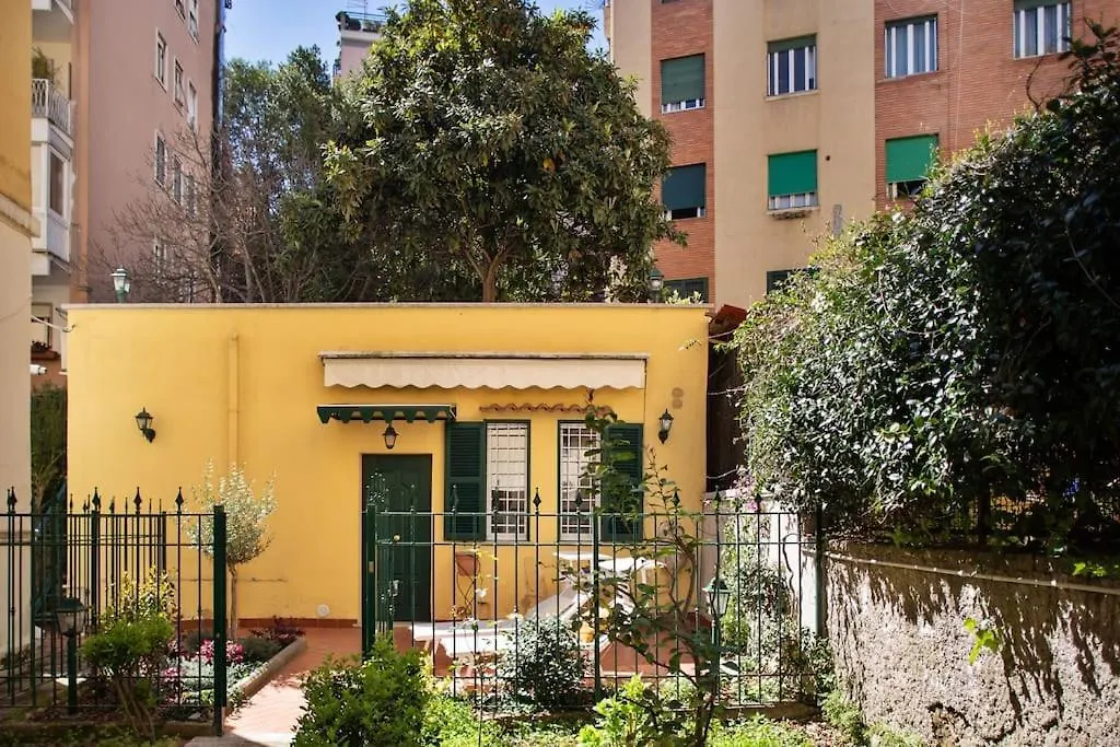 Garage-Netflix-Wifi Garden Suite Roma
