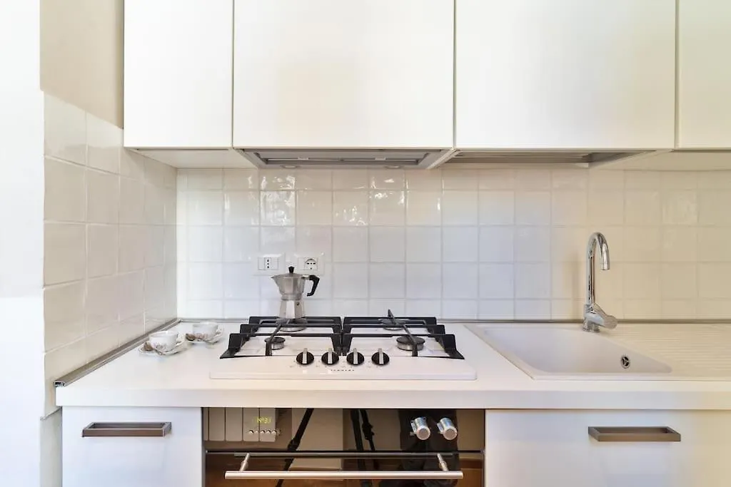 Garage-Netflix-Wifi Garden Suite Roma Apartamento